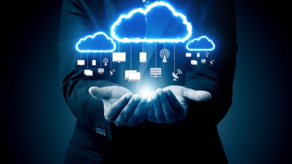 modelos de cloud architecture nube pública privada híbrida